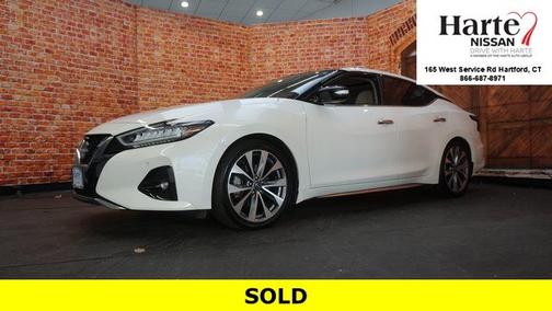 2023 Nissan Maxima Platinum