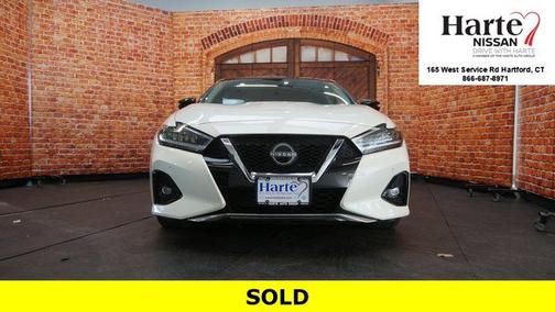 2023 Nissan Maxima Platinum