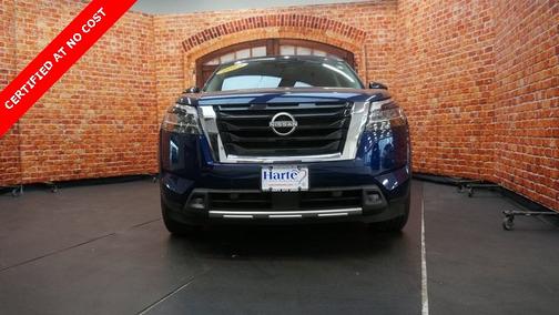 2022 Nissan Pathfinder Platinum
