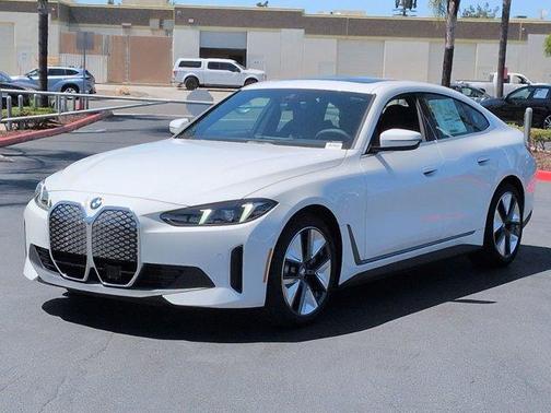 Alpine White 2026 BMW i4 Gran Coupe xDrive40