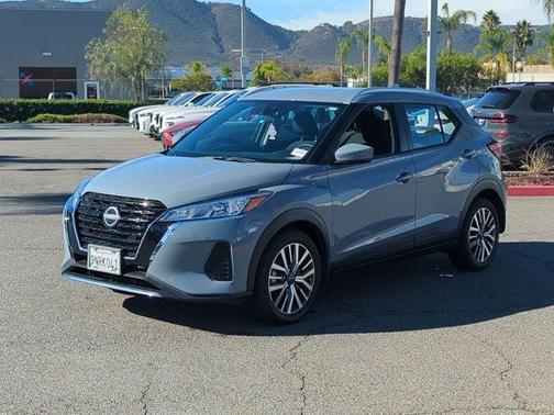 2024 Nissan Kicks SV