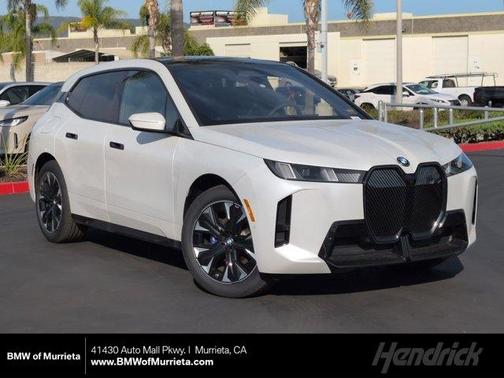 Mineral White Metallic 2026 BMW iX xDrive45