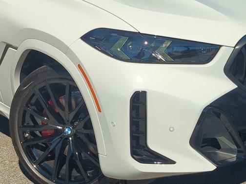 2026 BMW X6 xDrive40i