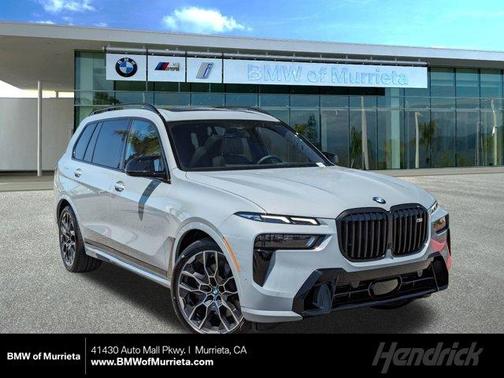 2025 BMW X7 M60i