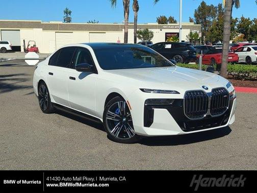 2024 BMW i7 M70