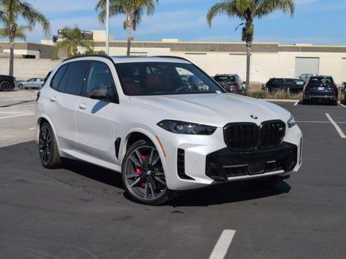 Mineral White Metallic 2026 BMW X5 M60i