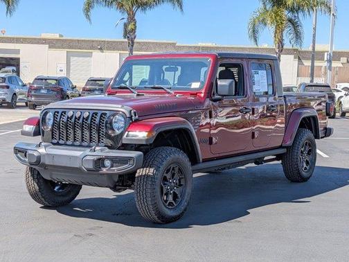 2021 Jeep Gladiator Sport