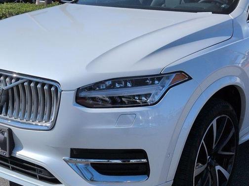 2023 Volvo XC90 B6 Plus 7-Seater