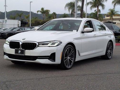 2022 BMW 540 i