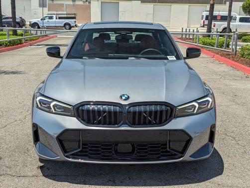 2025 BMW 330 i