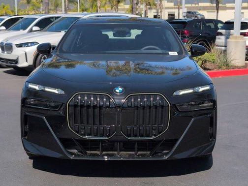 Black Sapphire Metallic 2026 BMW 760 760i xDrive