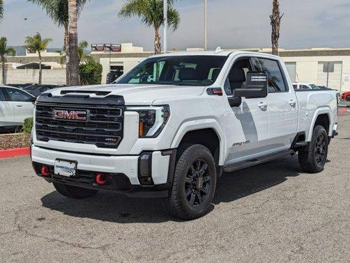 2024 GMC Sierra 2500 AT4