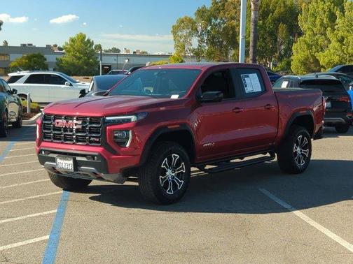 2024 GMC Canyon AT4