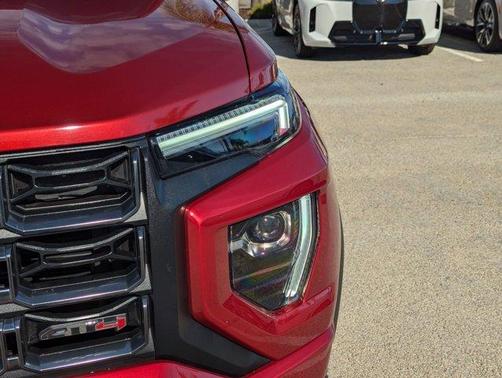 2024 GMC Canyon AT4