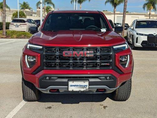 2024 GMC Canyon AT4