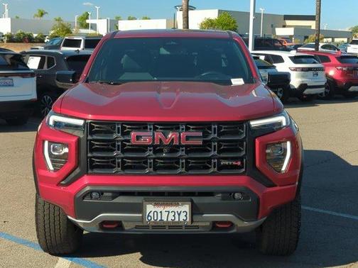 2024 GMC Canyon AT4