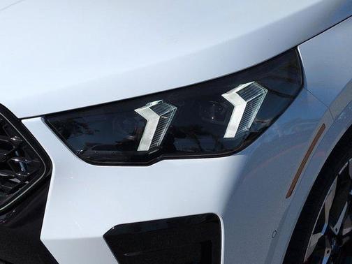 2026 BMW X2 xDrive28i