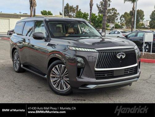 2025 INFINITI QX80 Luxe