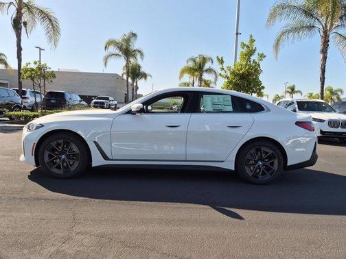 Alpine White 2026 BMW i4 Gran Coupe eDrive40