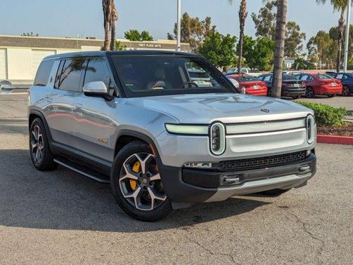 2023 Rivian R1S Adventure Quad Motor Large Pack