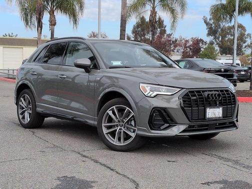 2025 Audi Q3 45 S line Premium