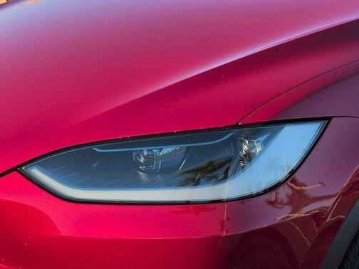 2024 Tesla Model X Plaid