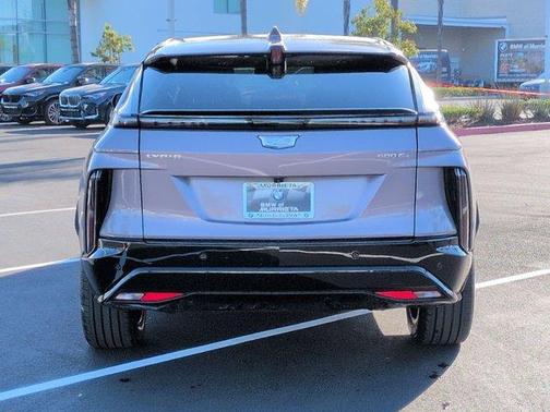 2024 Cadillac LYRIQ Sport