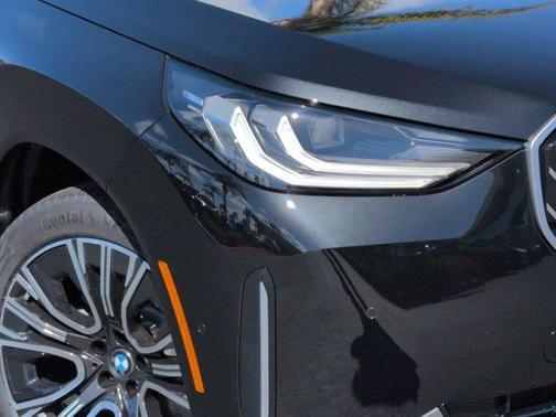 Black Sapphire Metallic 2026 BMW X3 30 xDrive