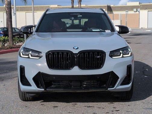2024 BMW X3 M40i