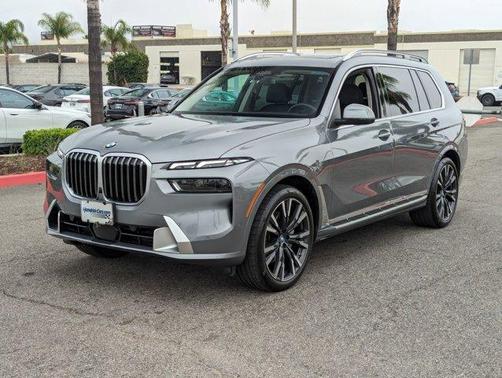 2023 BMW X7 xDrive40i