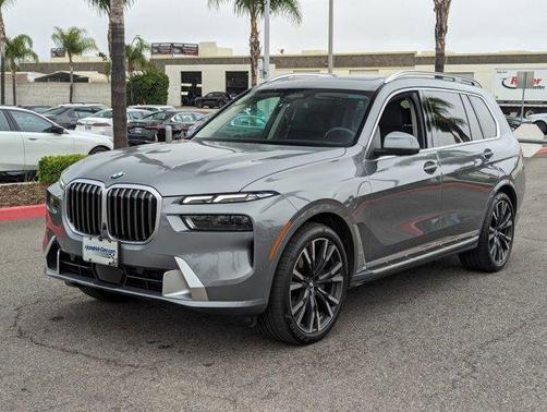 2023 BMW X7 xDrive40i