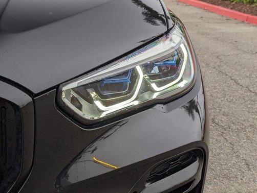 2023 BMW X5 M50i