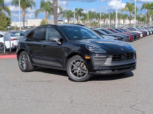 2025 Porsche Macan T