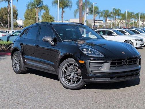 2025 Porsche Macan T
