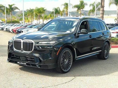 2026 BMW ALPINA XB7 Base