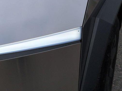 2024 Tesla Cybertruck Cyberbeast