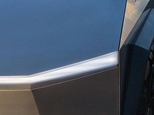 2024 Tesla Cybertruck Cyberbeast