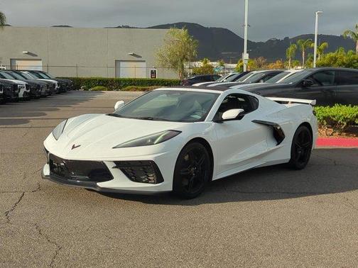 2025 Chevrolet Corvette Stingray w/1LT