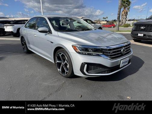 2020 Volkswagen Passat 2.0T R-Line