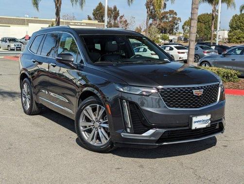 2020 Cadillac XT6 Premium Luxury FWD