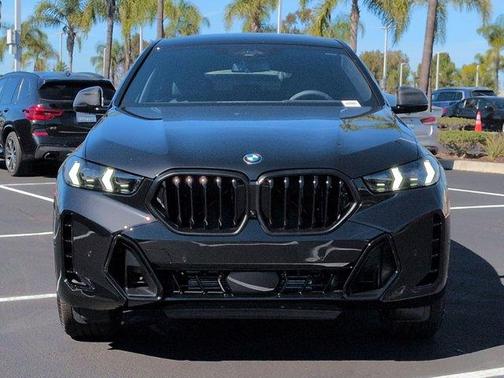 2026 BMW X6 xDrive40i