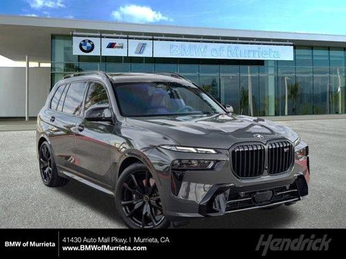 2025 BMW X7 M60i