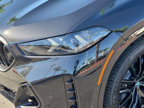 Black Sapphire Metallic 2027 BMW X6 xDrive40i