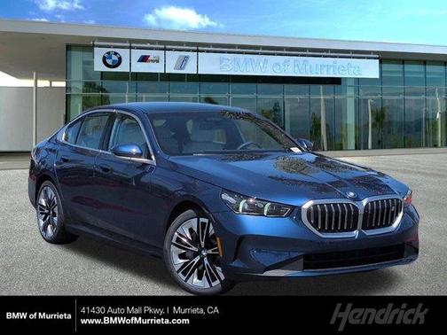 Phytonic Blue Metallic 2026 BMW i5 xDrive40