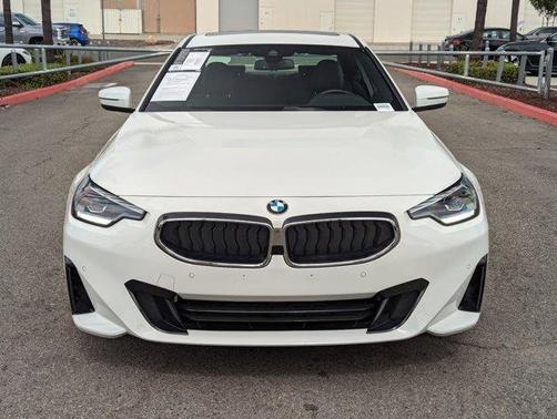 2022 BMW 230 i