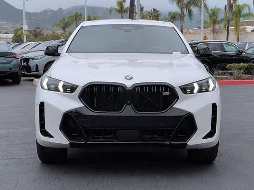 Mineral White Metallic 2026 BMW X6 M60i