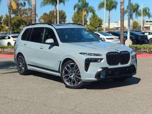 2026 BMW X7 xDrive40i