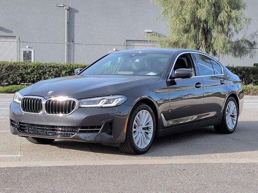2021 BMW 540 i