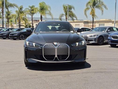 Black Sapphire Metallic 2026 BMW i4 Gran Coupe eDrive40
