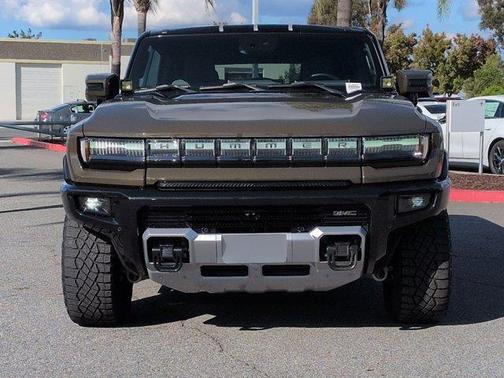 2024 GMC HUMMER EV SUV 2X